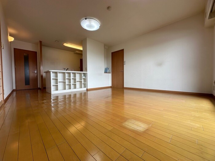 物件内観写真12　(居室)