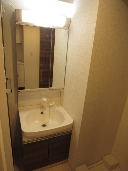 物件内観写真12　(洗面)