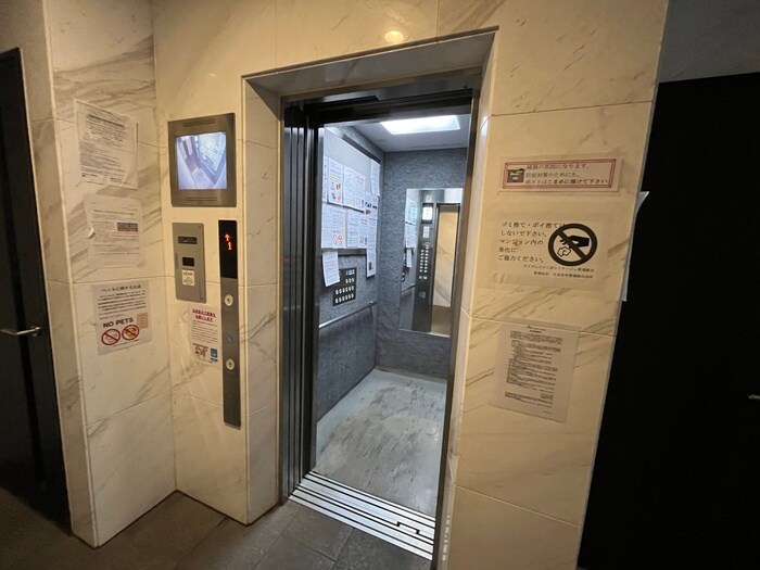 物件外観写真6　(建物設備)