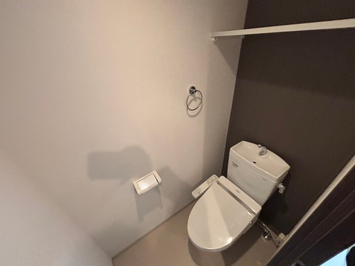 物件内観写真12　(トイレ)