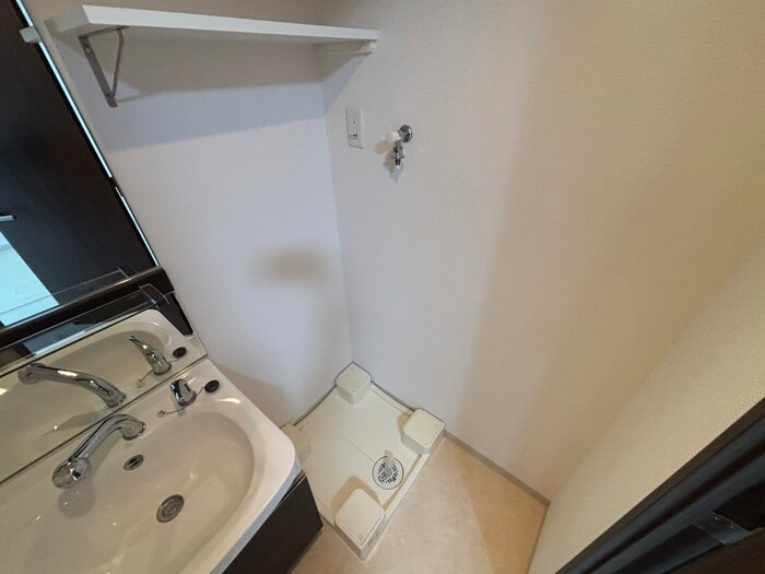 物件内観写真19　(洗濯機置場)