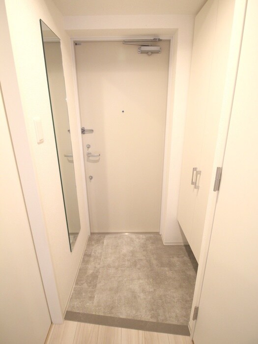 物件内観写真9　(廊下)