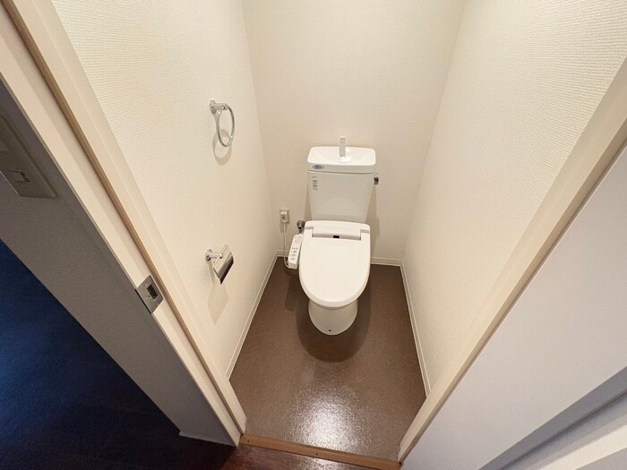 物件内観写真13　(トイレ)