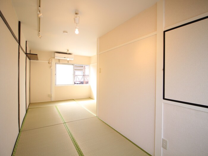 物件内観写真17　(居室)