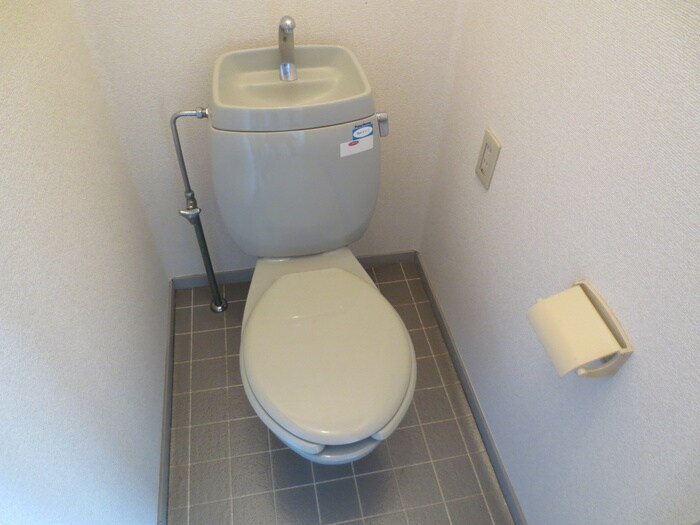 物件内観写真7　(トイレ)