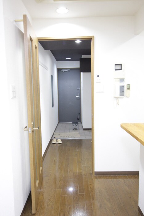 物件内観写真21　(廊下)