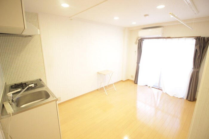 物件内観写真11　(居室)