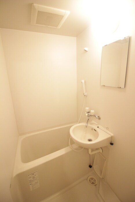 物件内観写真12　(バス／シャワールーム等)