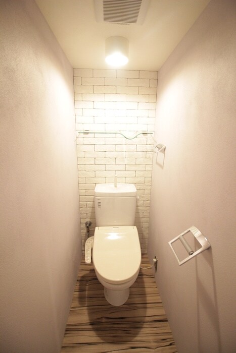 物件内観写真13　(トイレ)