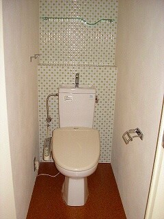 物件内観写真13　(トイレ)