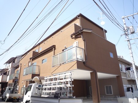 サンメゾンⅩⅢ外観写真