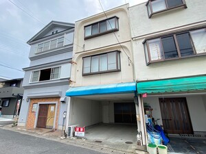 太秦中筋一戸建て貸家外観写真