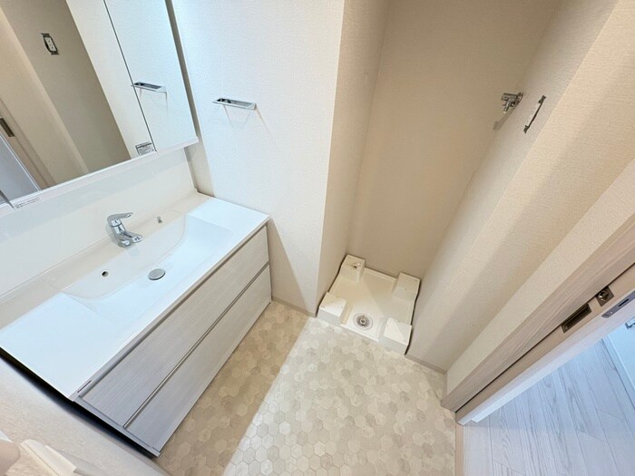 物件内観写真12　(洗面)