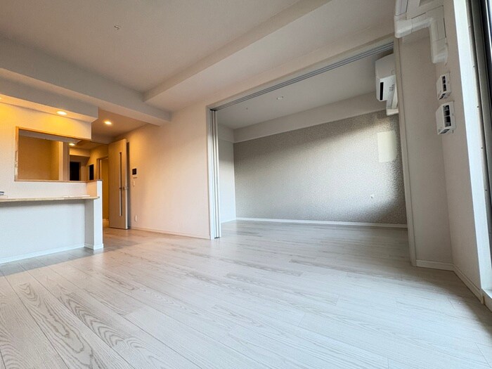 物件内観写真13　(居室)