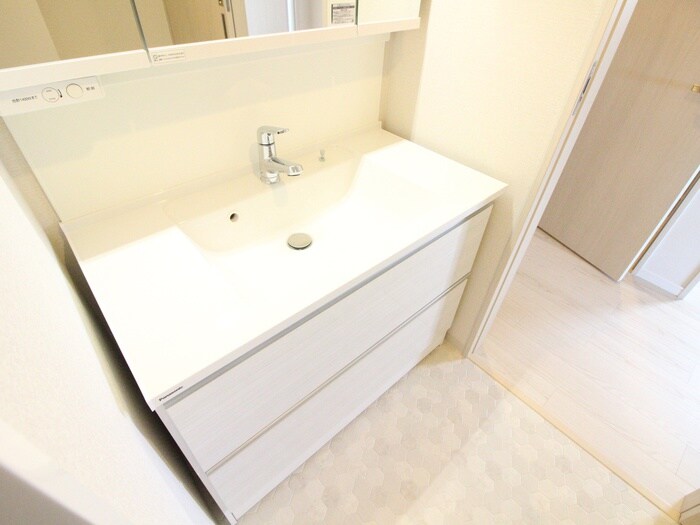 物件内観写真13　(洗面)