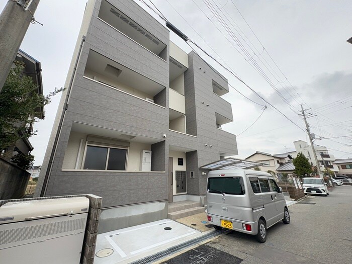 物件外観写真2　(外観写真)