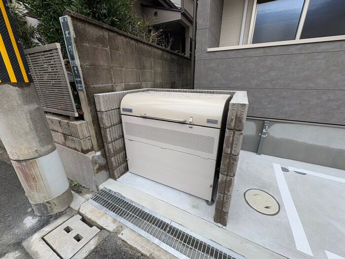 物件外観写真6　(建物設備)