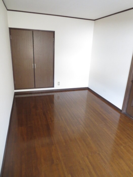 物件内観写真5　(居室)