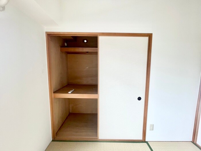 物件内観写真21　(収納)