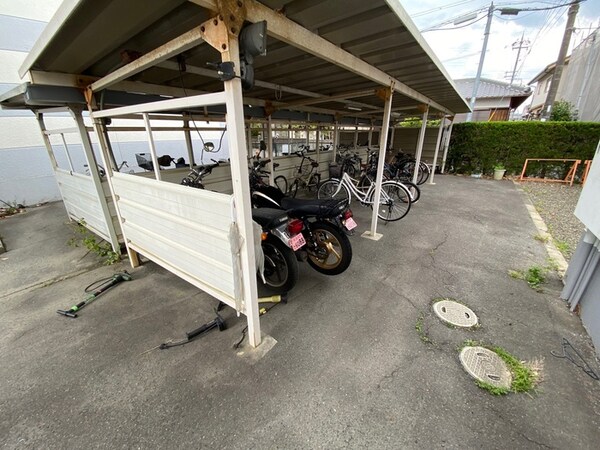 駐輪場