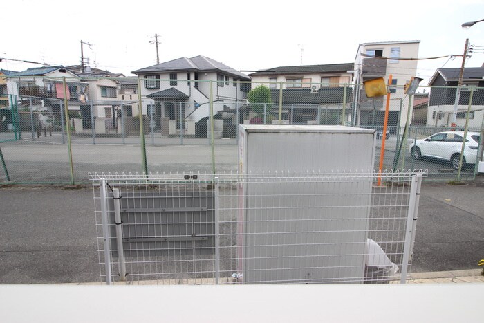 物件内観写真16　(室内からの展望)