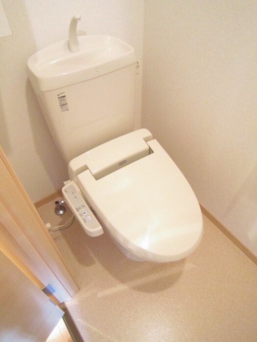 物件内観写真16　(トイレ)