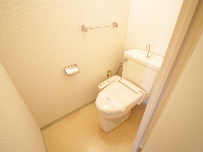 物件内観写真10　(トイレ)