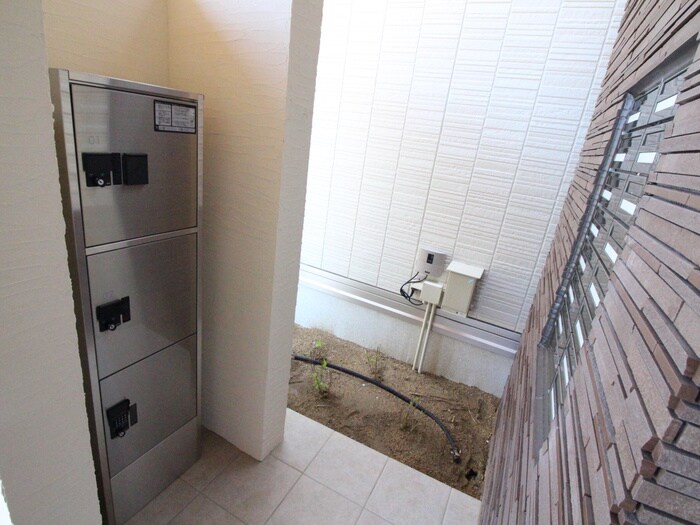 物件外観写真6　(建物設備)