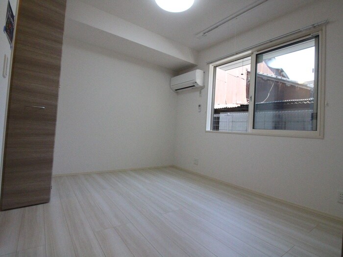 物件内観写真15　(居室)