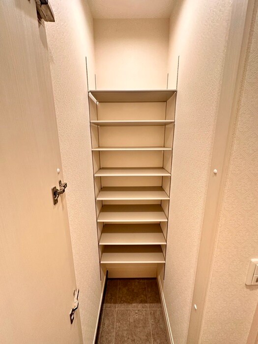 物件内観写真19　(靴箱)