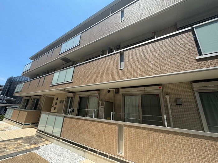 物件外観写真2　(外観写真)