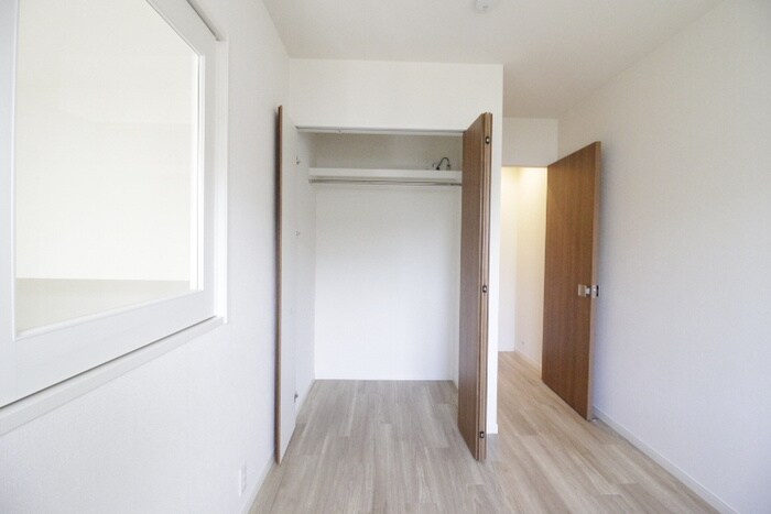 物件内観写真13　(収納)