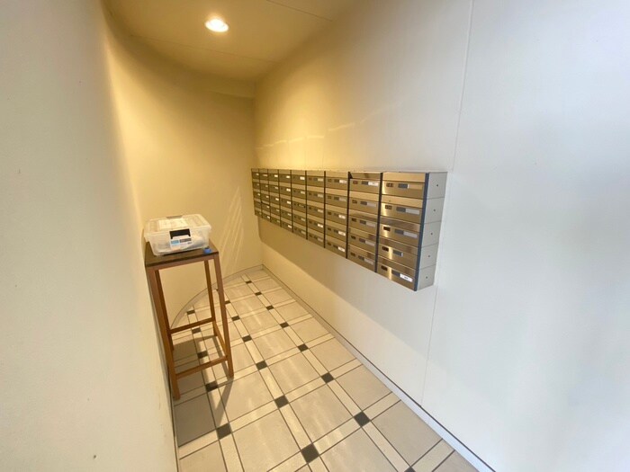 物件外観写真4　(建物設備)