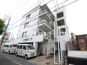 阪本マンション外観写真
