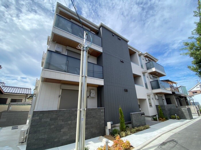 物件外観写真1　(外観写真)