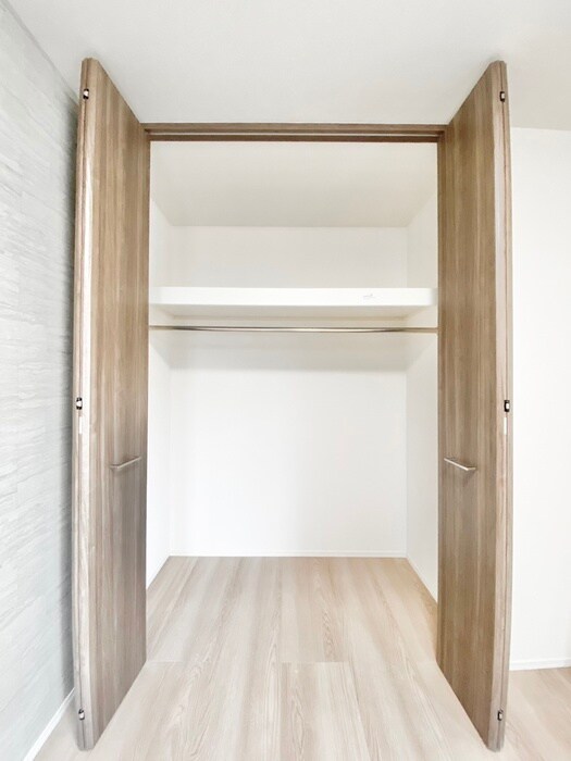 物件内観写真18　(収納)