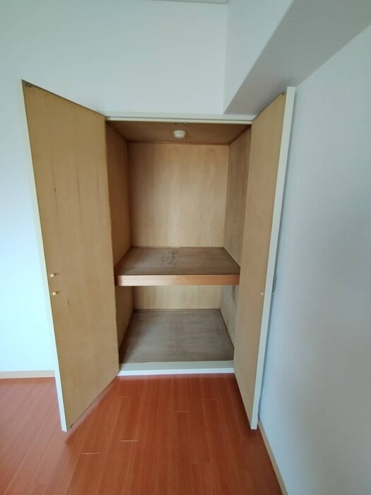 物件内観写真10　(収納)
