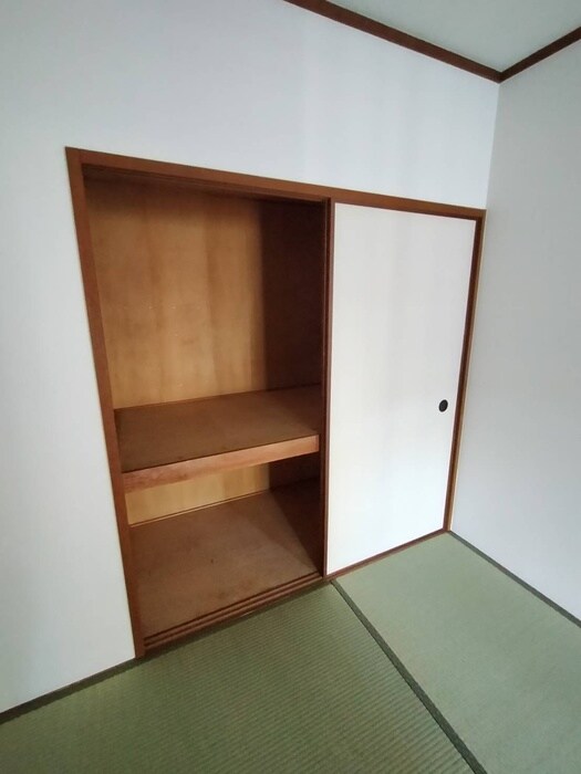 物件内観写真18　(収納)