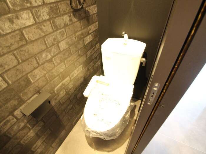 物件内観写真10　(トイレ)