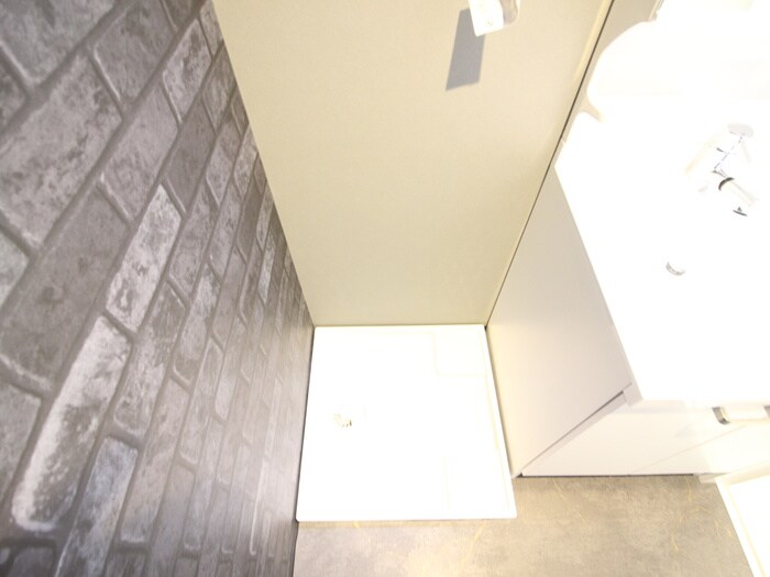 物件内観写真11　(洗濯機置場)