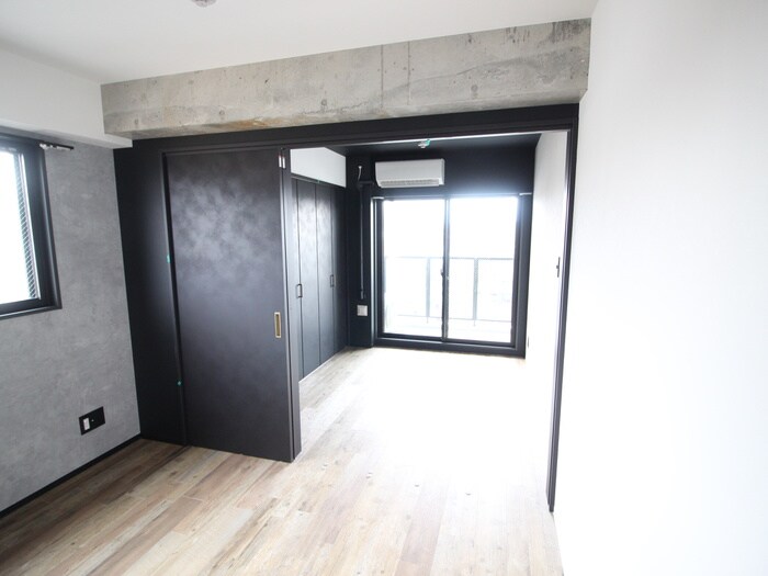 物件内観写真13　(居室)