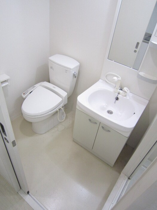 物件内観写真9　(洗面)