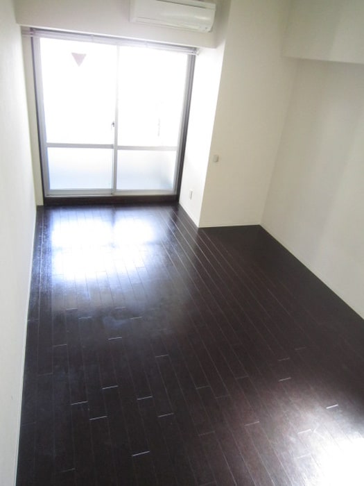 物件内観写真11　(居室)