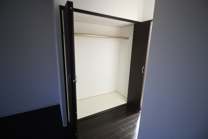 物件内観写真13　(収納)