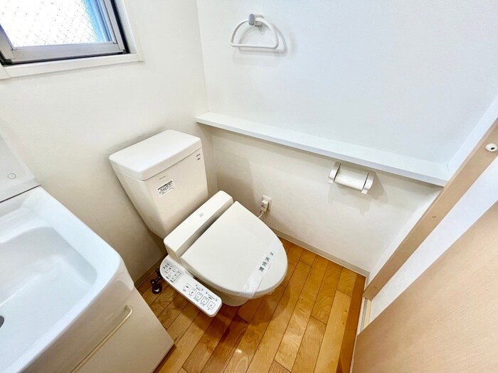 物件内観写真13　(トイレ)