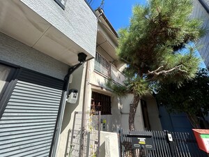 川西市南花屋敷戸建て外観写真