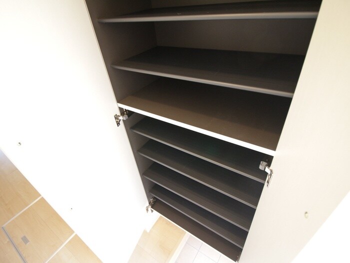 物件内観写真17　(靴箱)