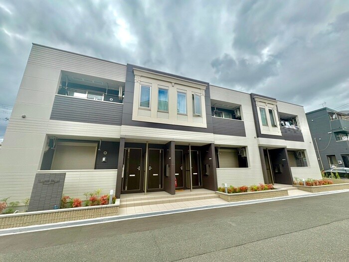 物件外観写真2　(外観写真)