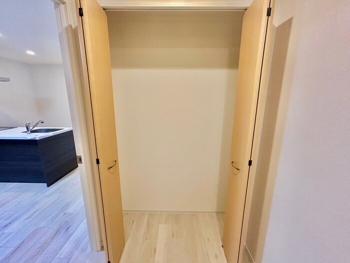 物件内観写真13　(居室)