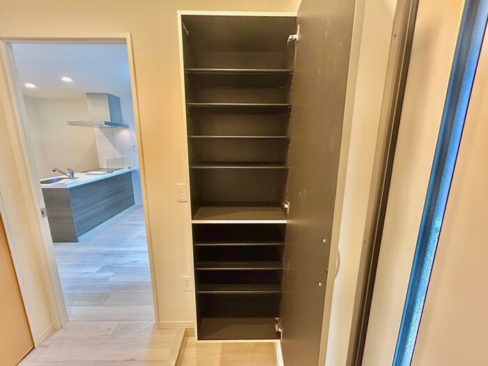 物件内観写真20　(靴箱)